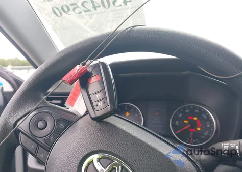 2019 Toyota Rav4 Xle z USA, uszkodzony, nr VIN 2T3P1RFV1KW030366